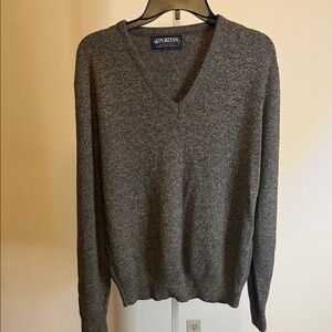 Puritan Men's Heather Gray V-Neck‎ Sweater
